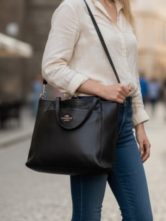Coach Handbags - Coach Bag F34497